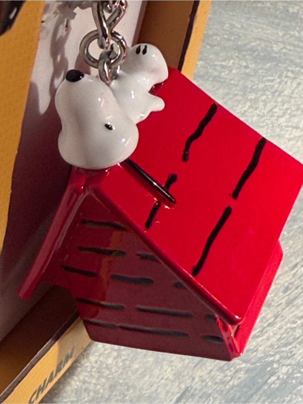 Peanuts Red Snoopy Doghouse Clip On Bag Charm with Silver Hardware. New - Picture 5 of 6